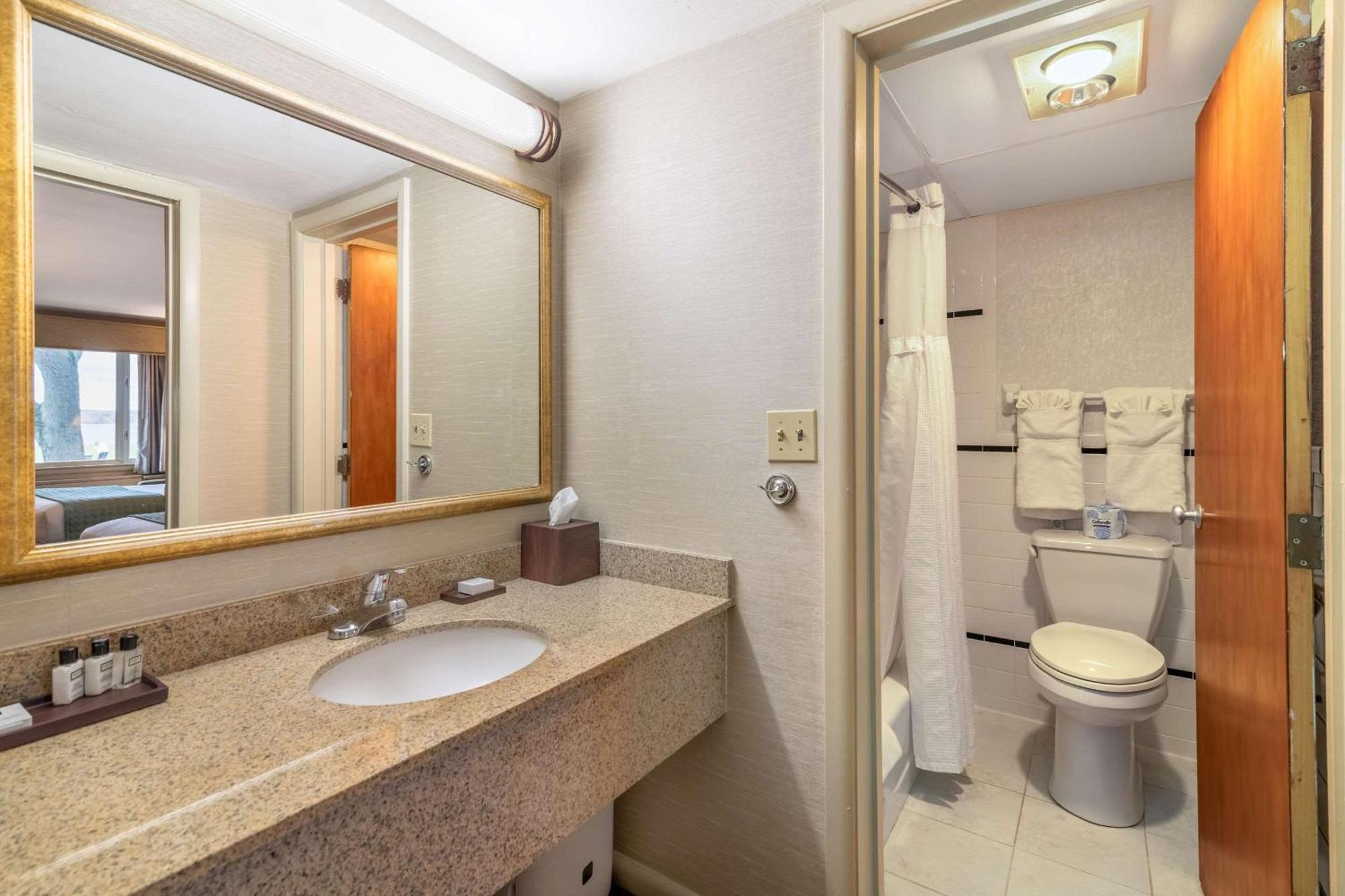 The Inn At Gran View Ogdensburg, Ascend Hotel Collection المظهر الخارجي الصورة